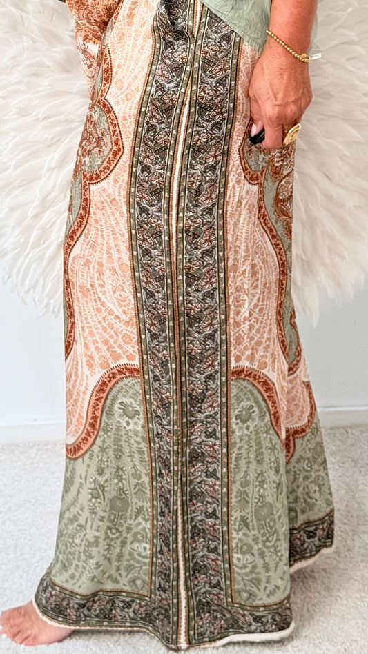 HOSE "PAISLEY MUSTER" SALBEI"