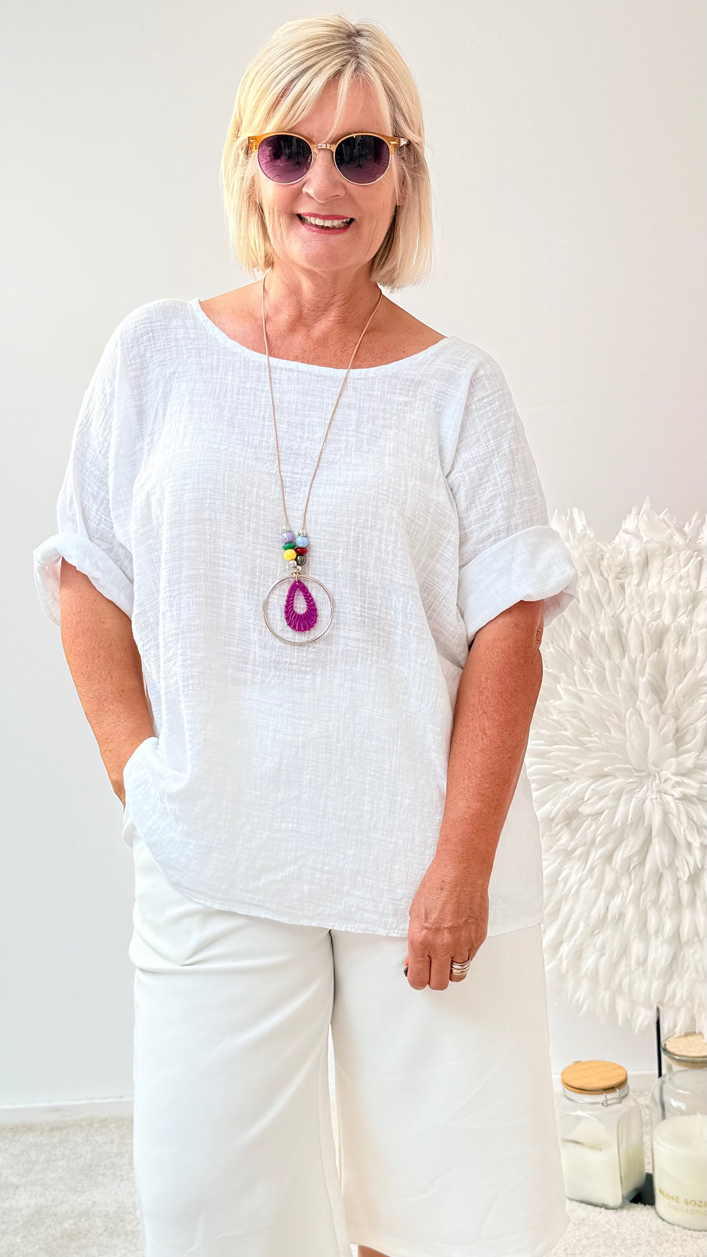 BLUSE MIT KETTE " WEIß“