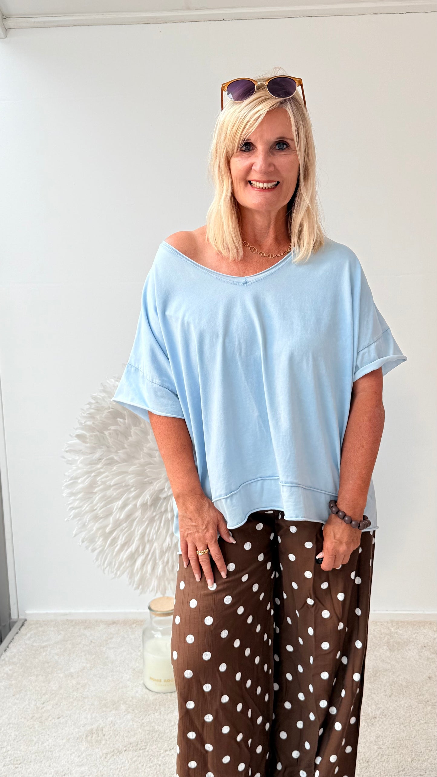 SHIRT "HELL BLAU"