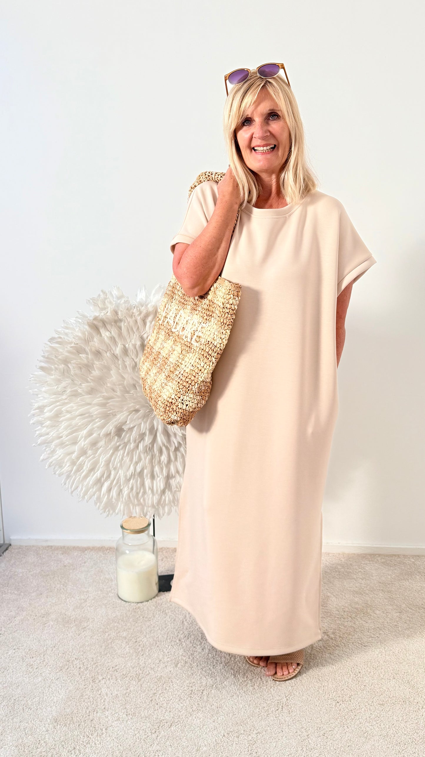 SPORTLICH STYLISCHES KLEID "BEIGE"