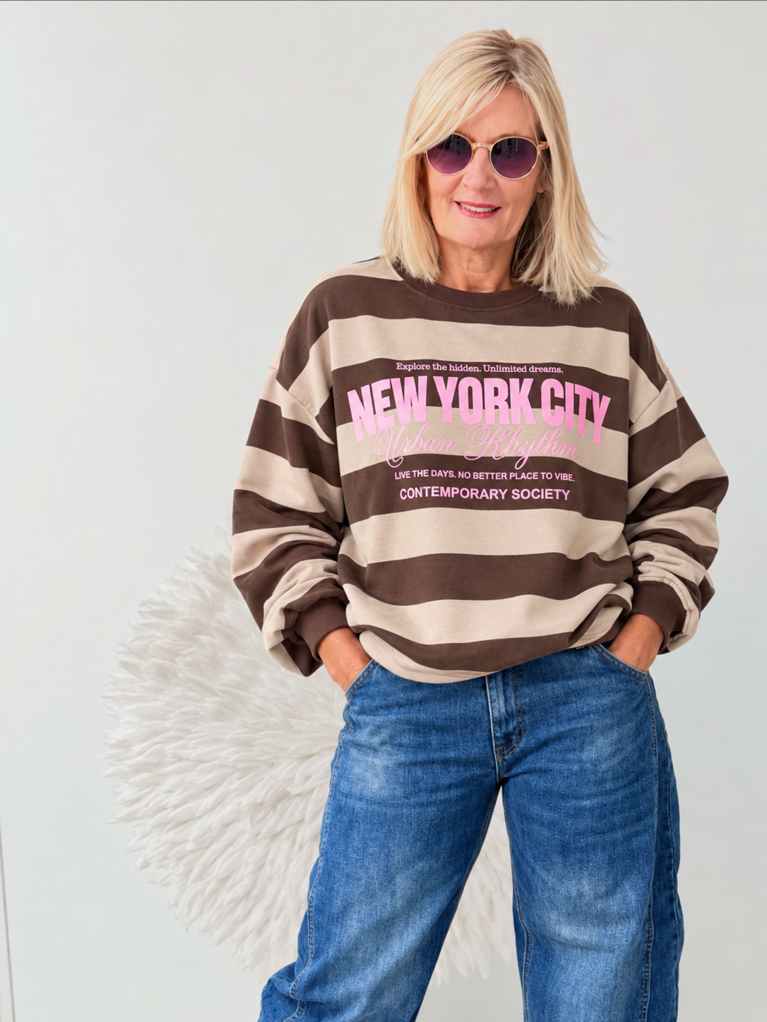 SWEATSHIRT GESTREIFT " BRAUN/BEIGE" MIT ROSA SCHRIFT