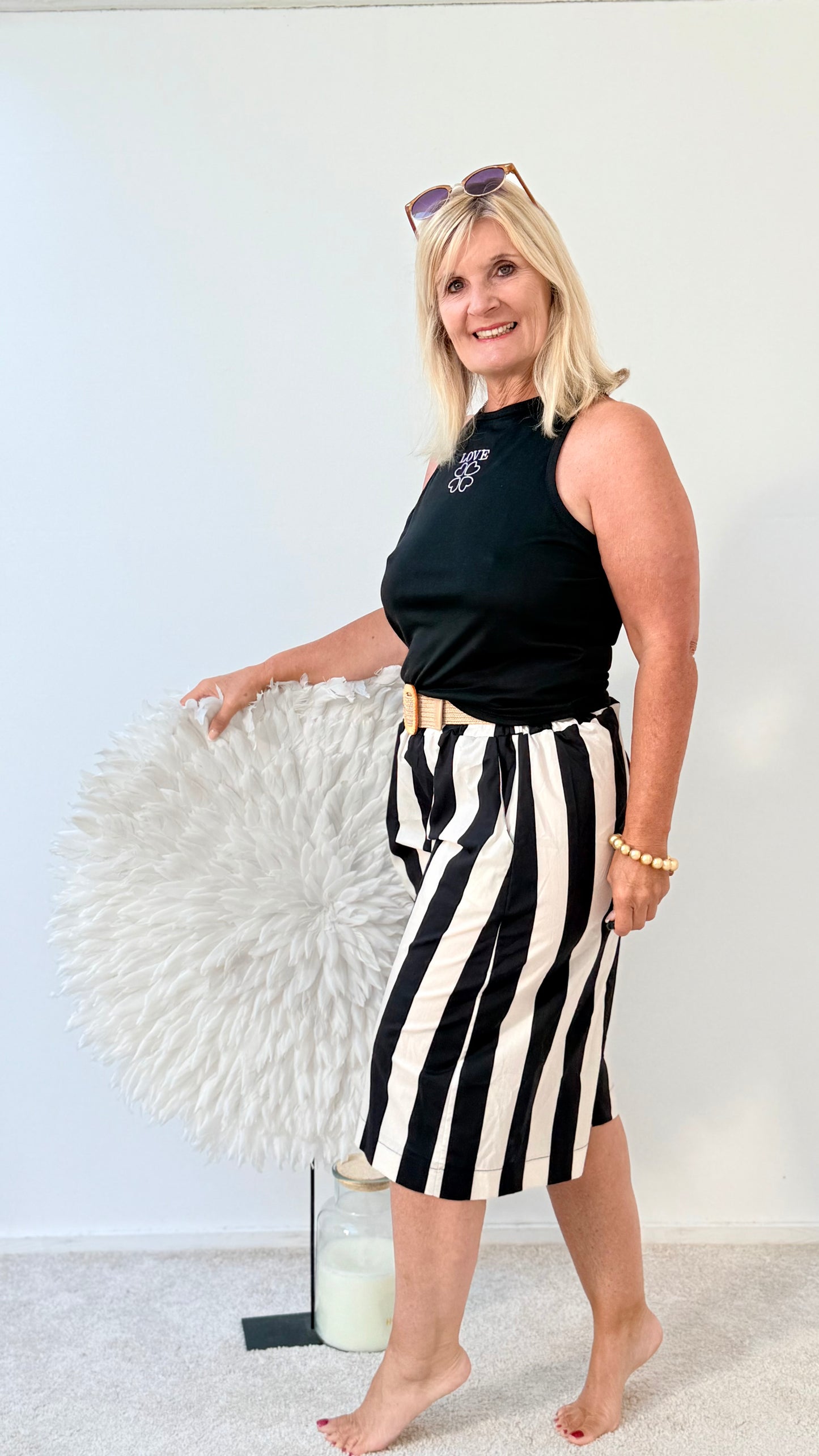 BERMUDA SHORTS "GESTREIFT" SCHWARZ/BEIGE