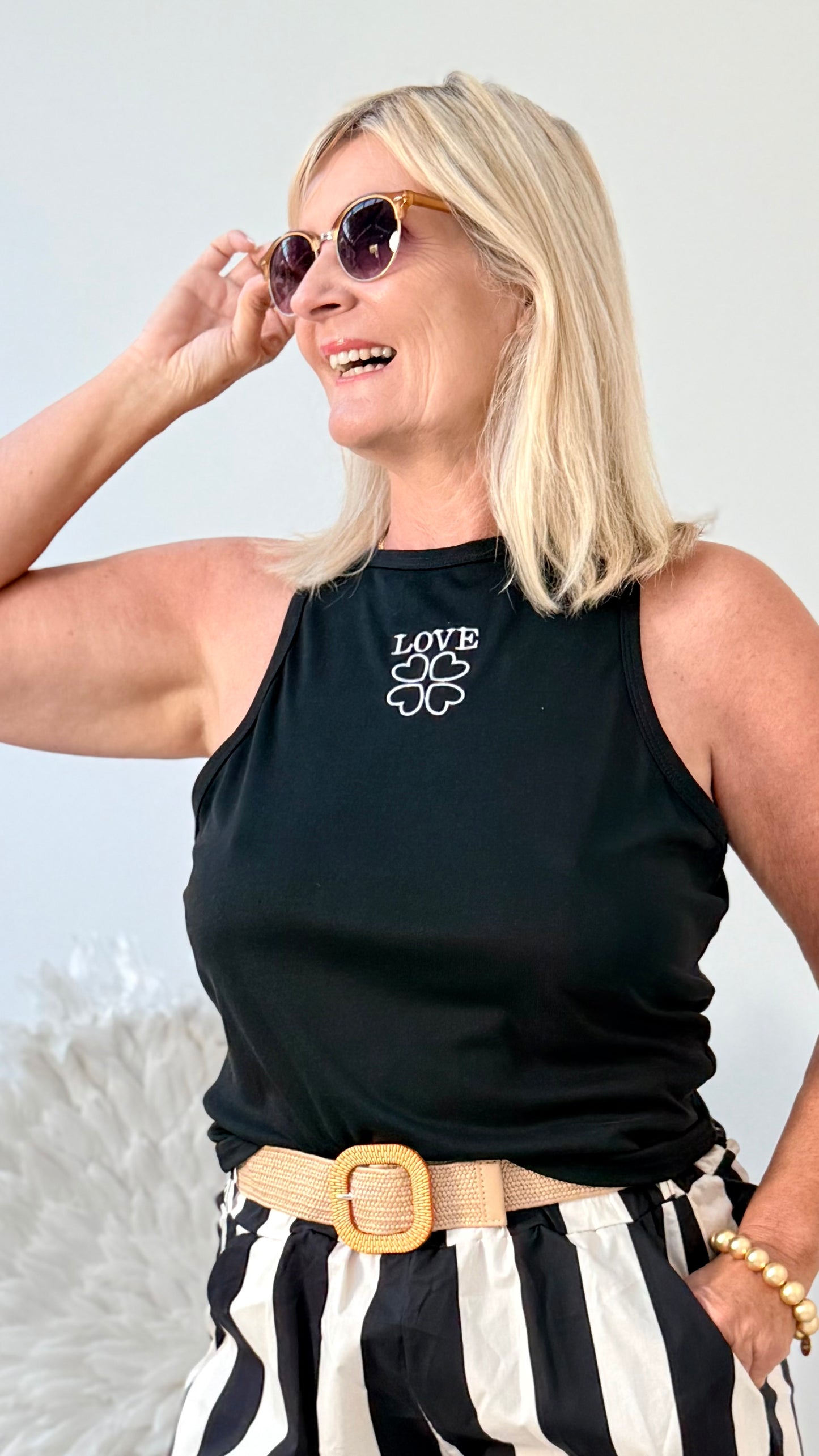 LEICHTES TANK TOP "SCHWARZ“