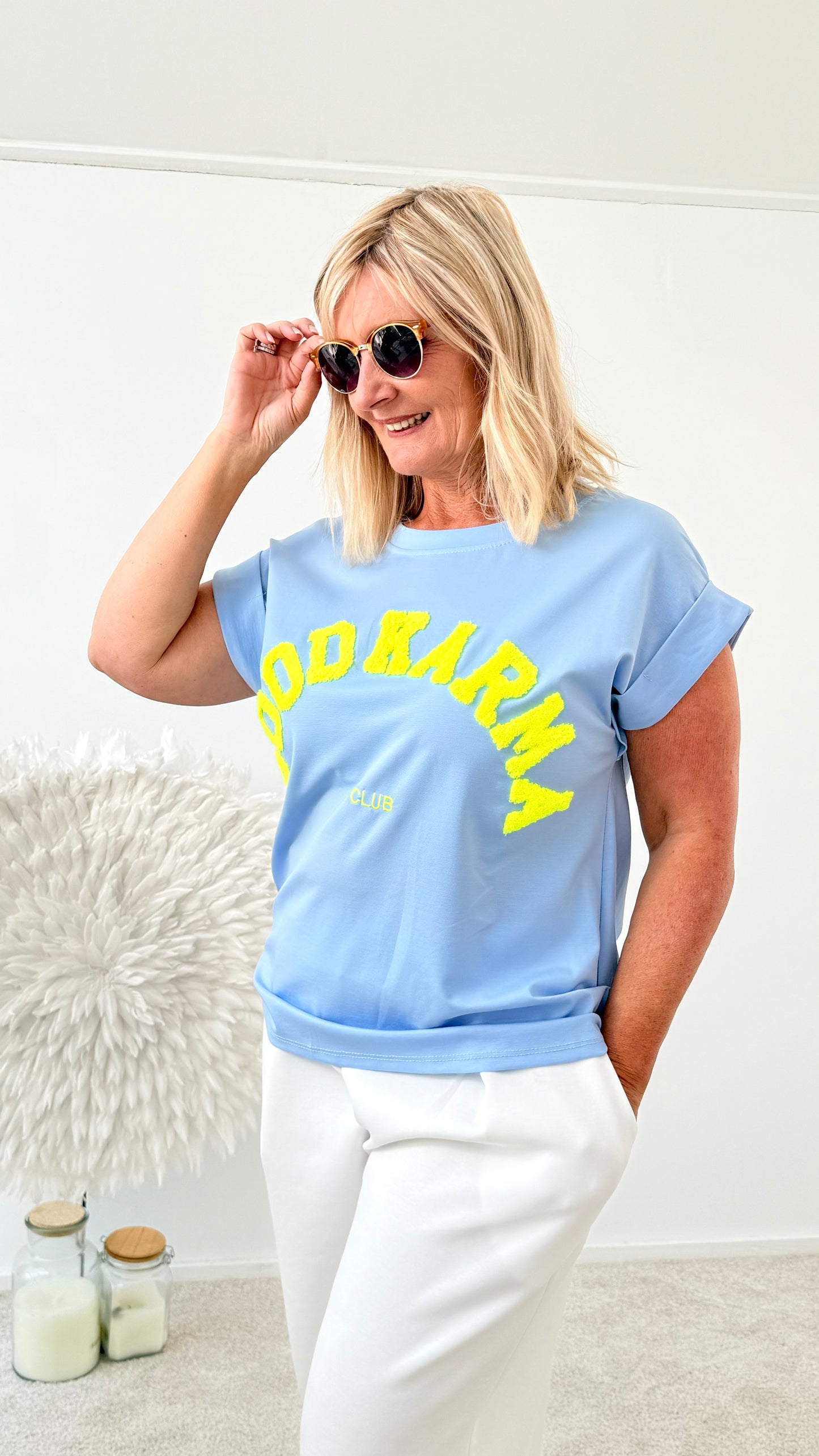 SHIRT "KARMA" HELL BLAU