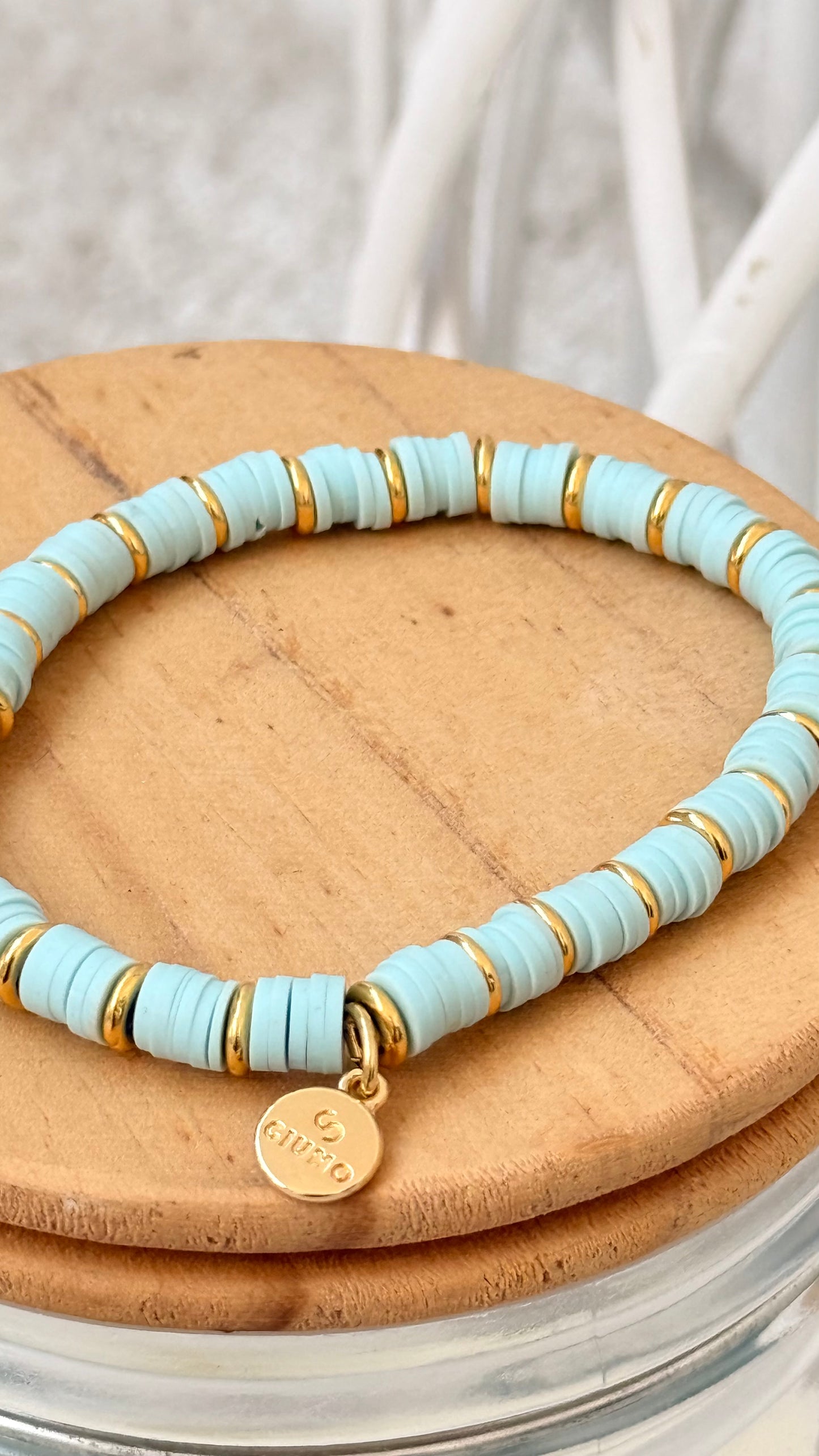 ARMBÄNDCHEN" MINT MIT GOLD"