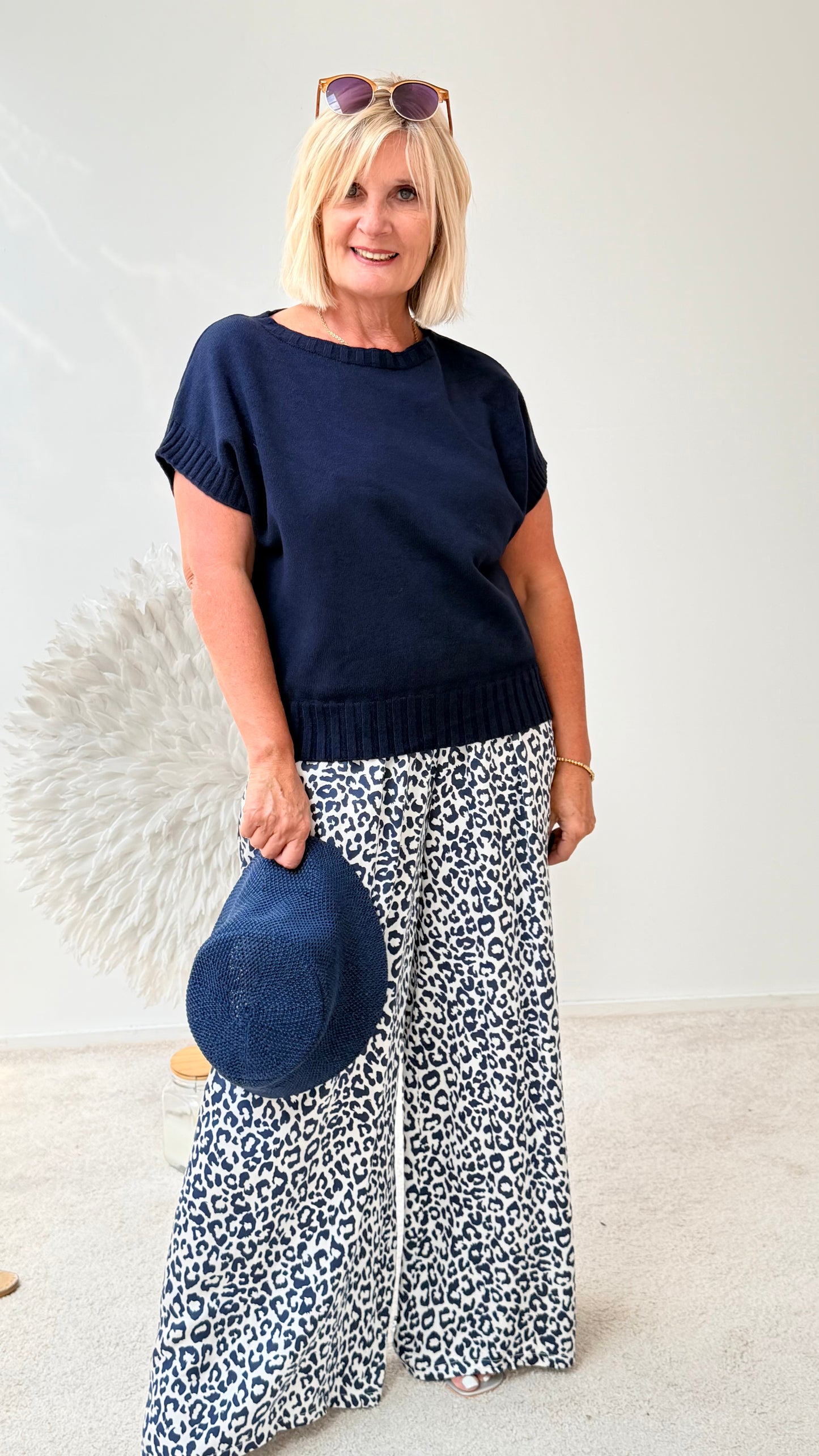 STRICK PULLI MIT KURZEM ARM " DUNKEL BLAU