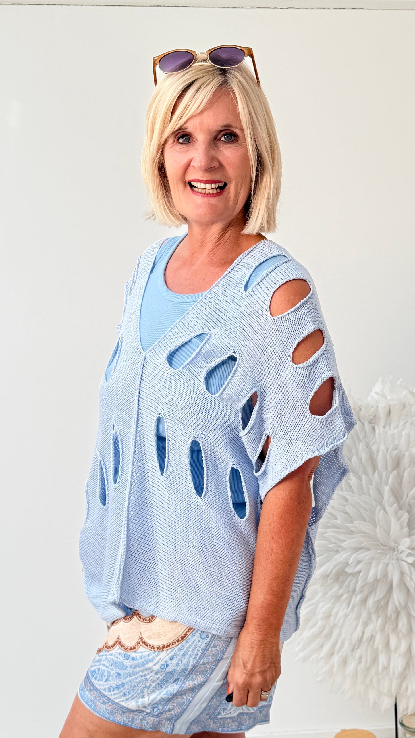 PULLI GELÖCHERT "HELL BLAU "