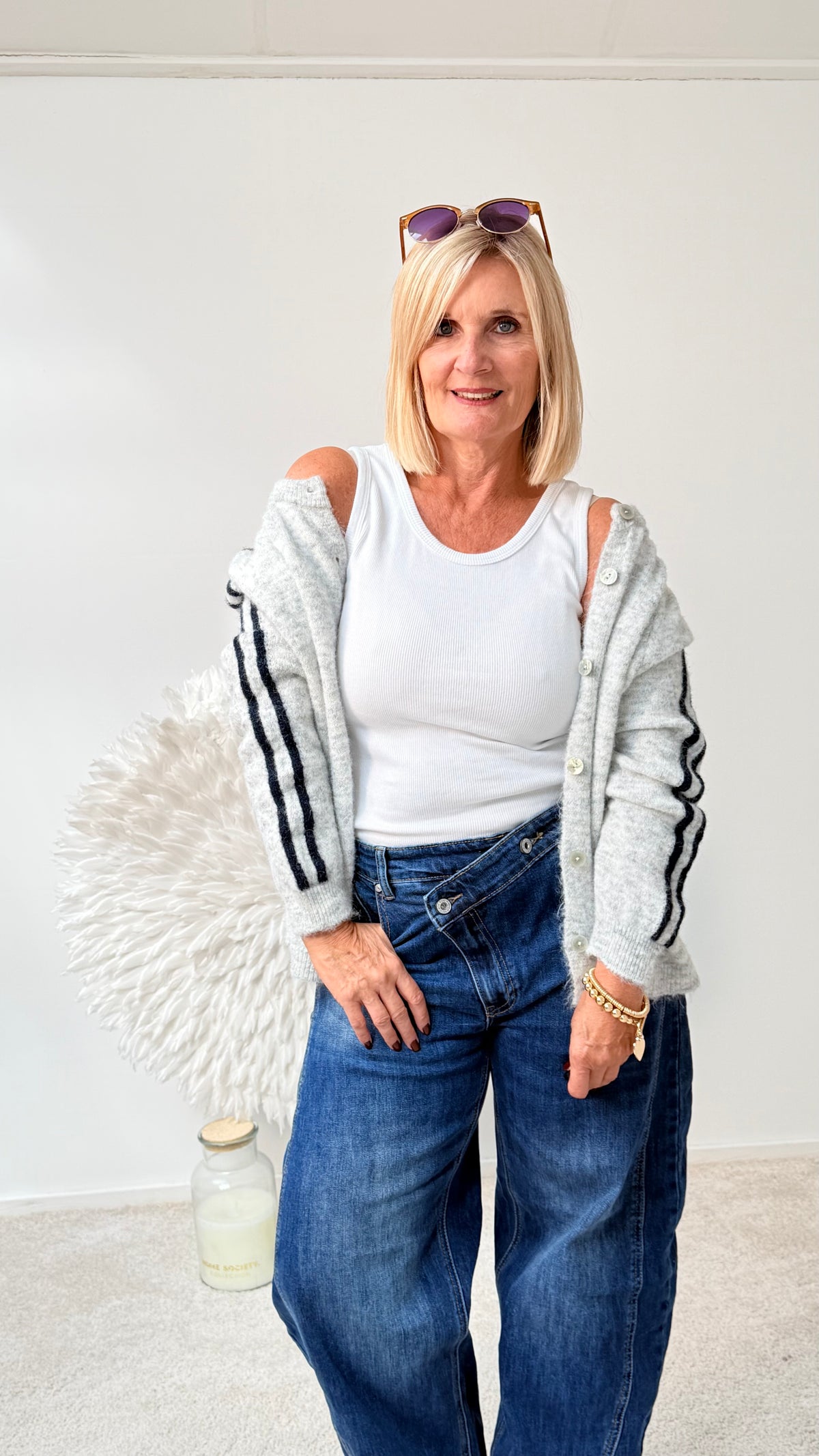 STRICKJACKE MIT STREIFEN "MELANGE"