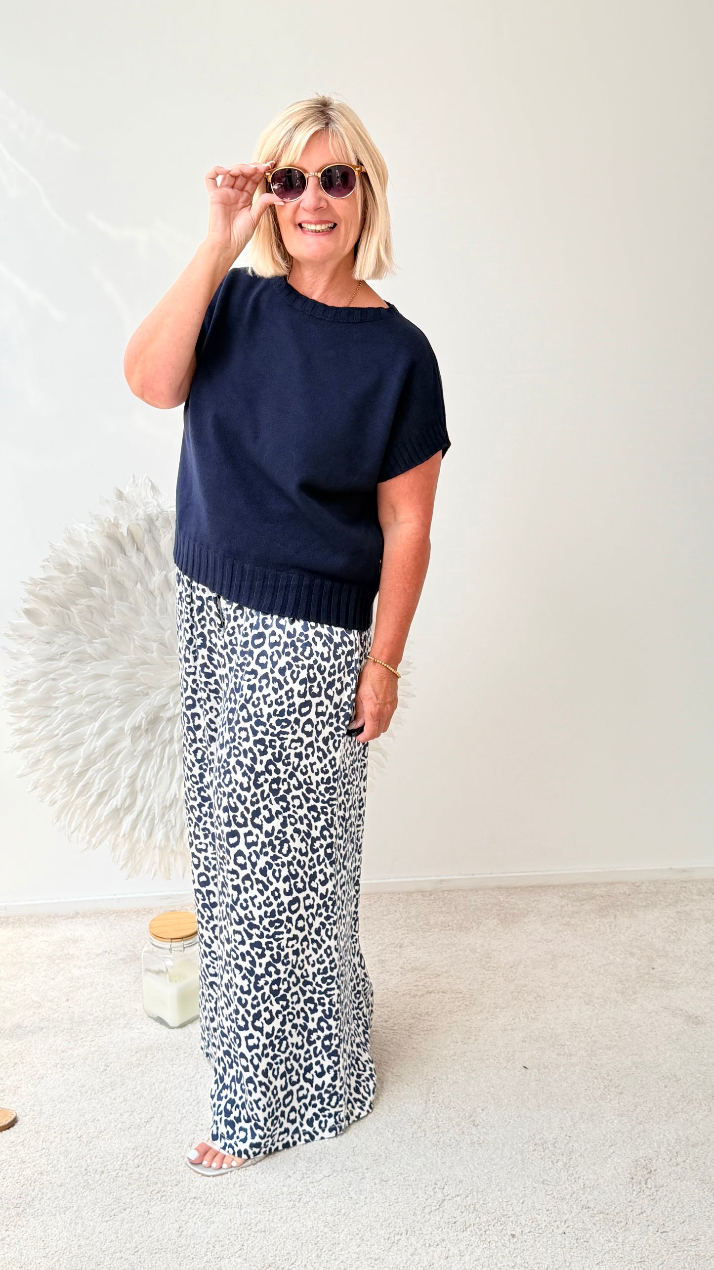 STRICK PULLI MIT KURZEM ARM " DUNKEL BLAU