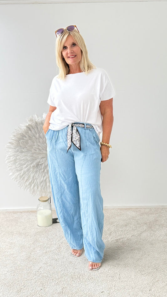 HOSE MIT TUCH IM DENIM LOOK