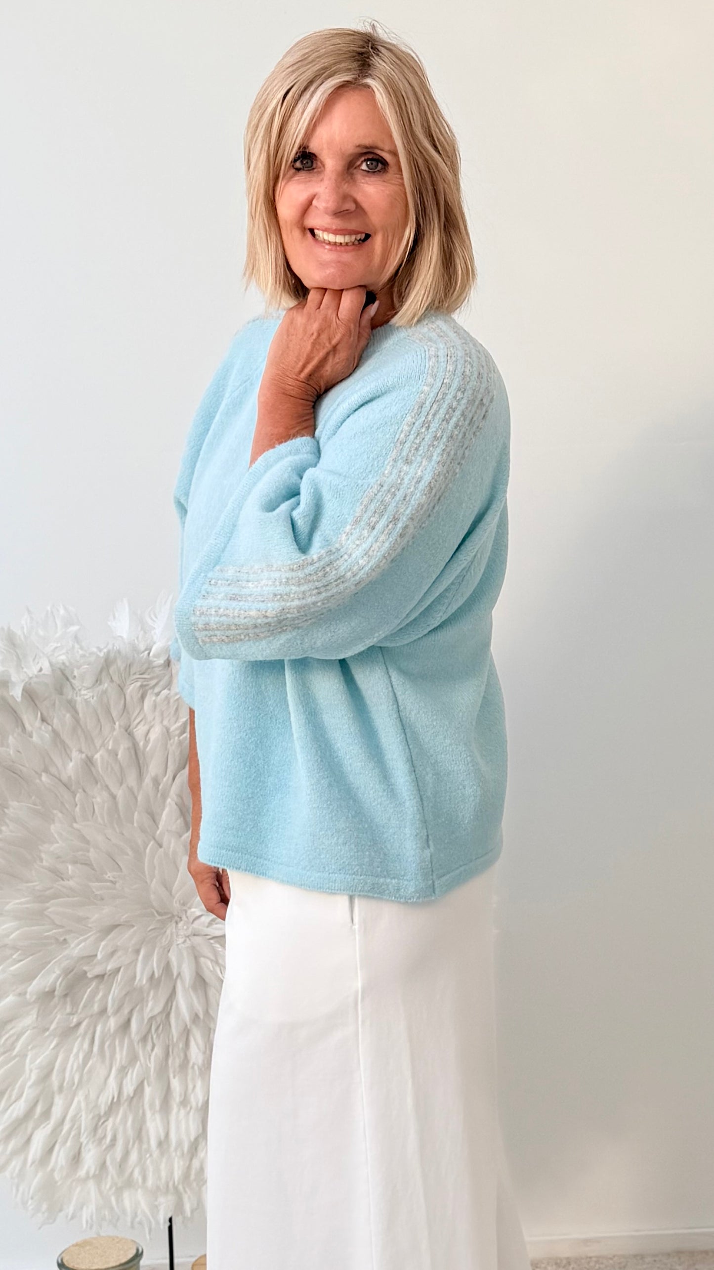 PULLI MIT STREIFEN „MINT /BLAU