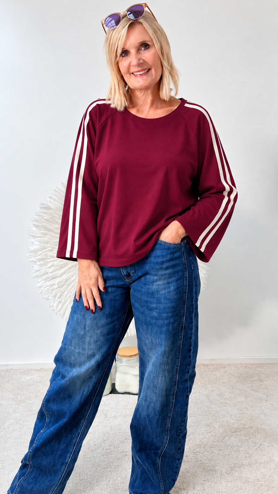 SWEATSHIRT BORDEAUX MIT STREIFEN