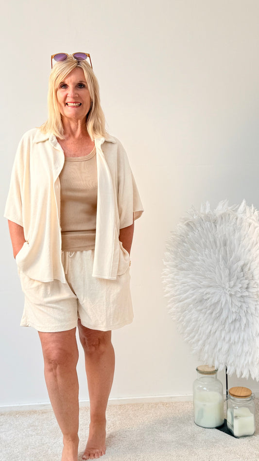 SHORTS "BEIGE"