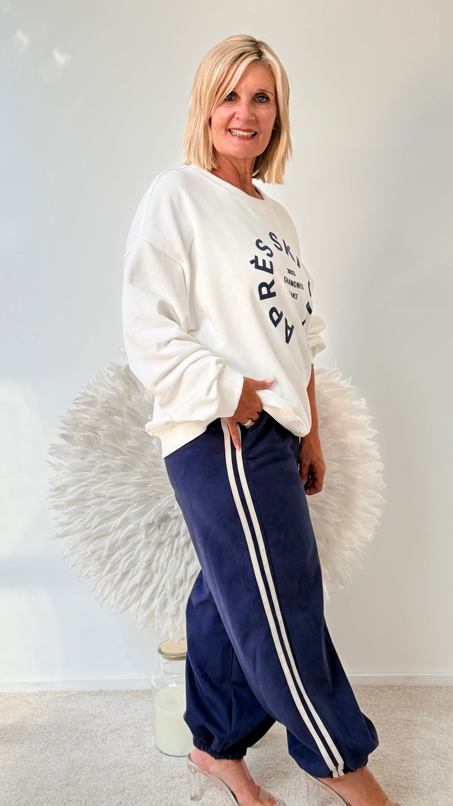 TRACK PANTS "BLAU"