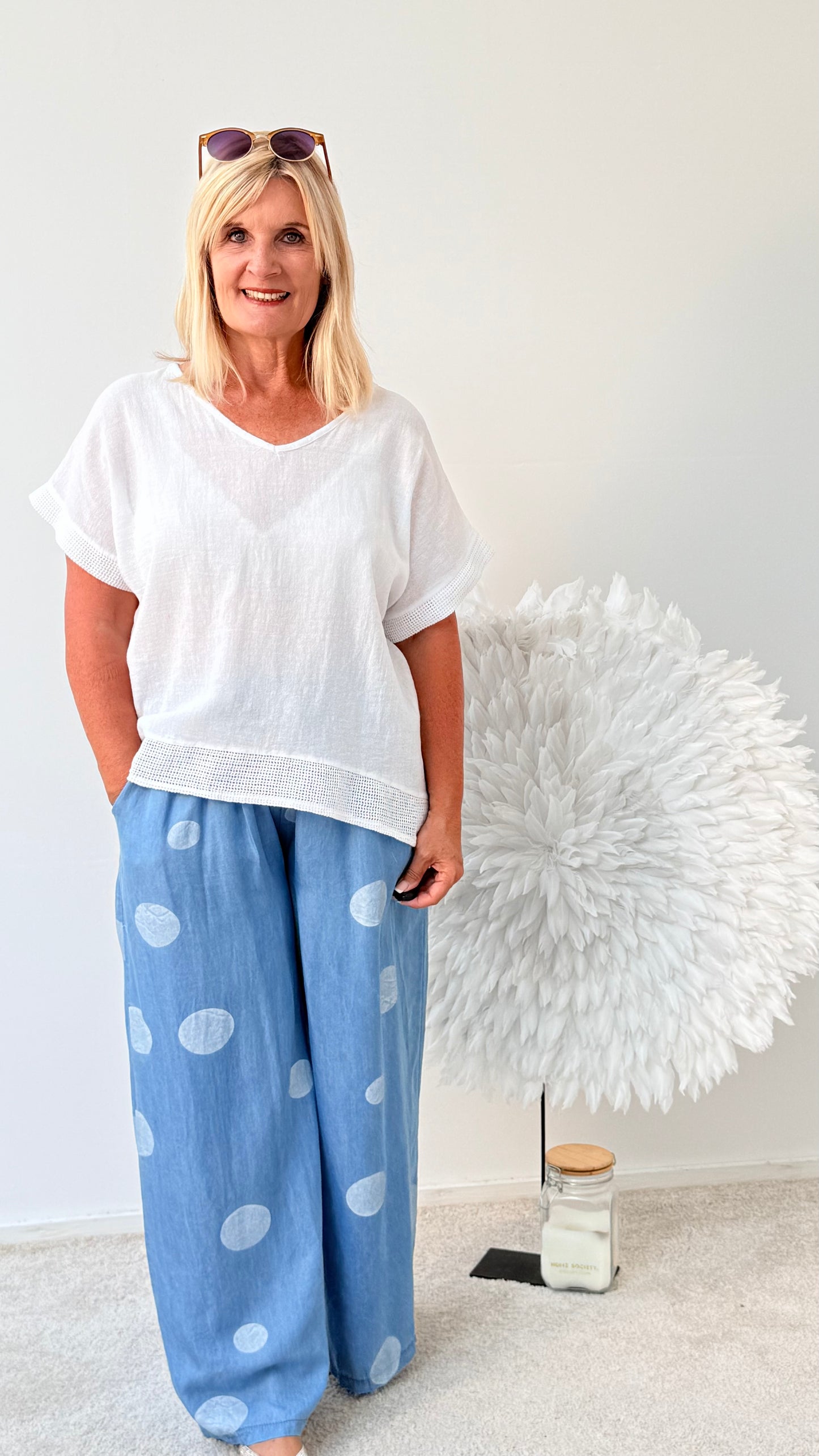HOSE DENIM OPTIK " MIT PUNKTEN"