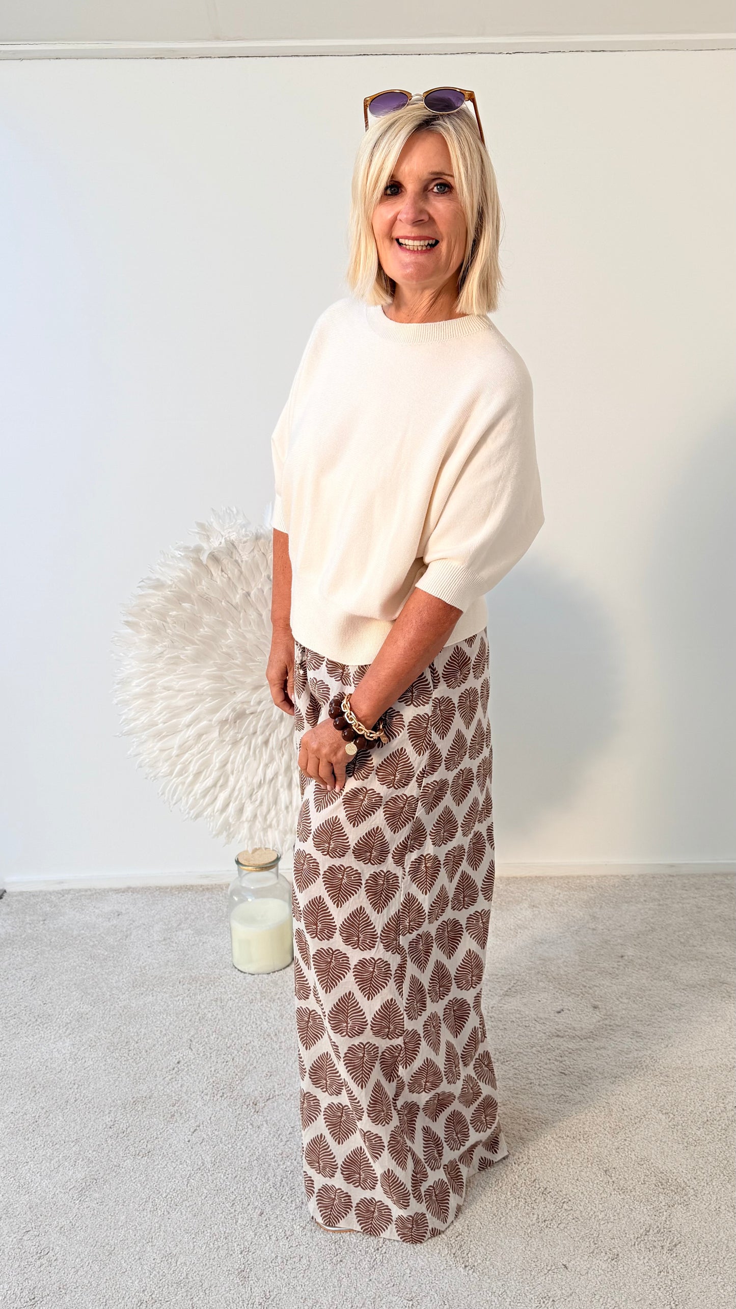 PULLI MIT ANGESETZTEM ARM "BEIGE
