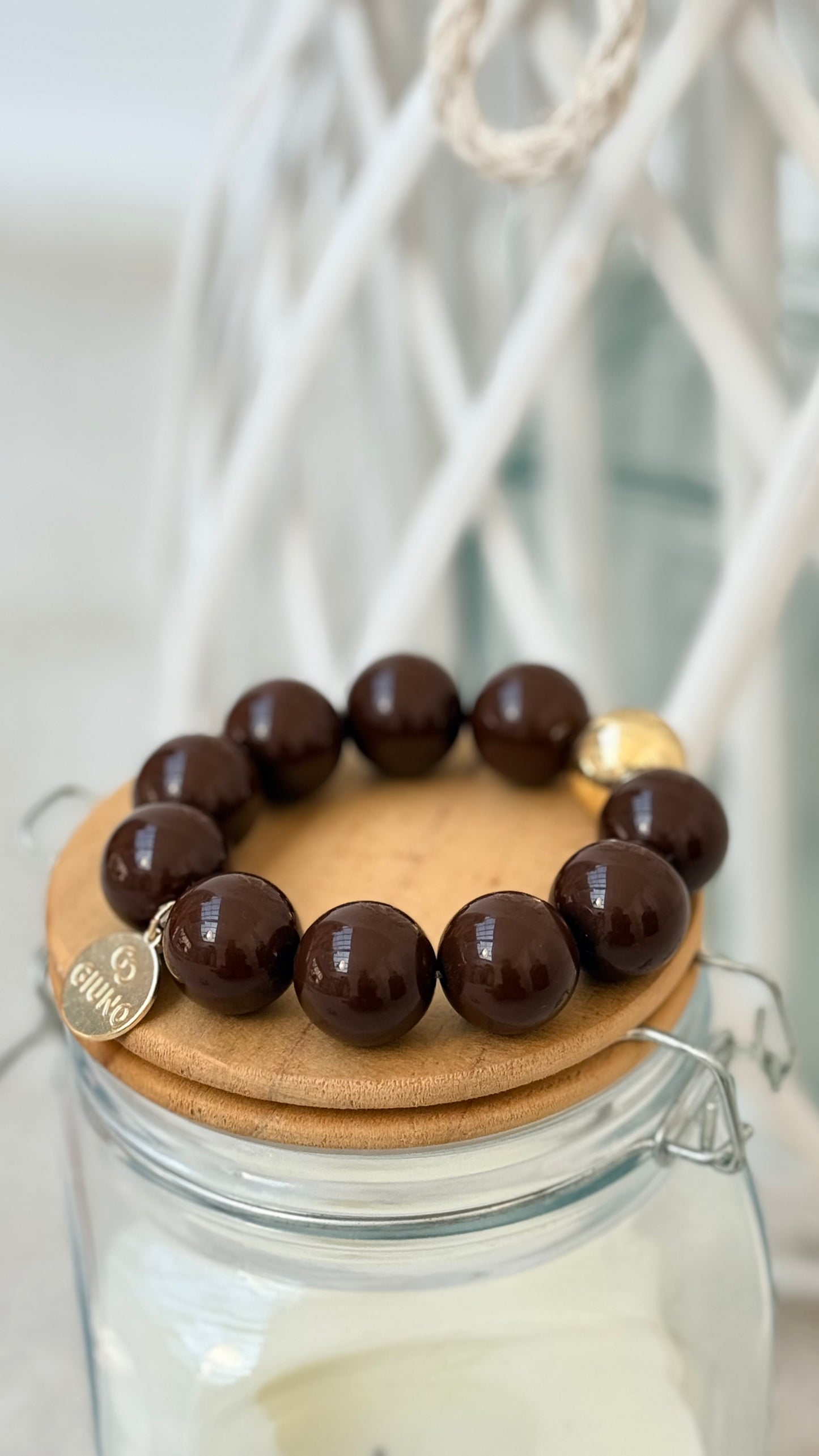 ARMBAND PERLEN- FÖRMIG IN BRAUN