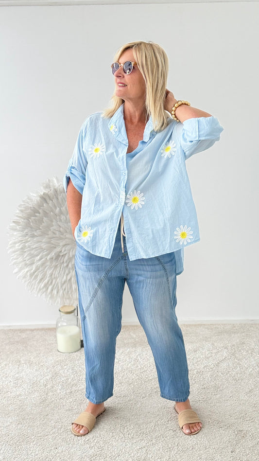 BLUSE " MIT BLÜTEN"