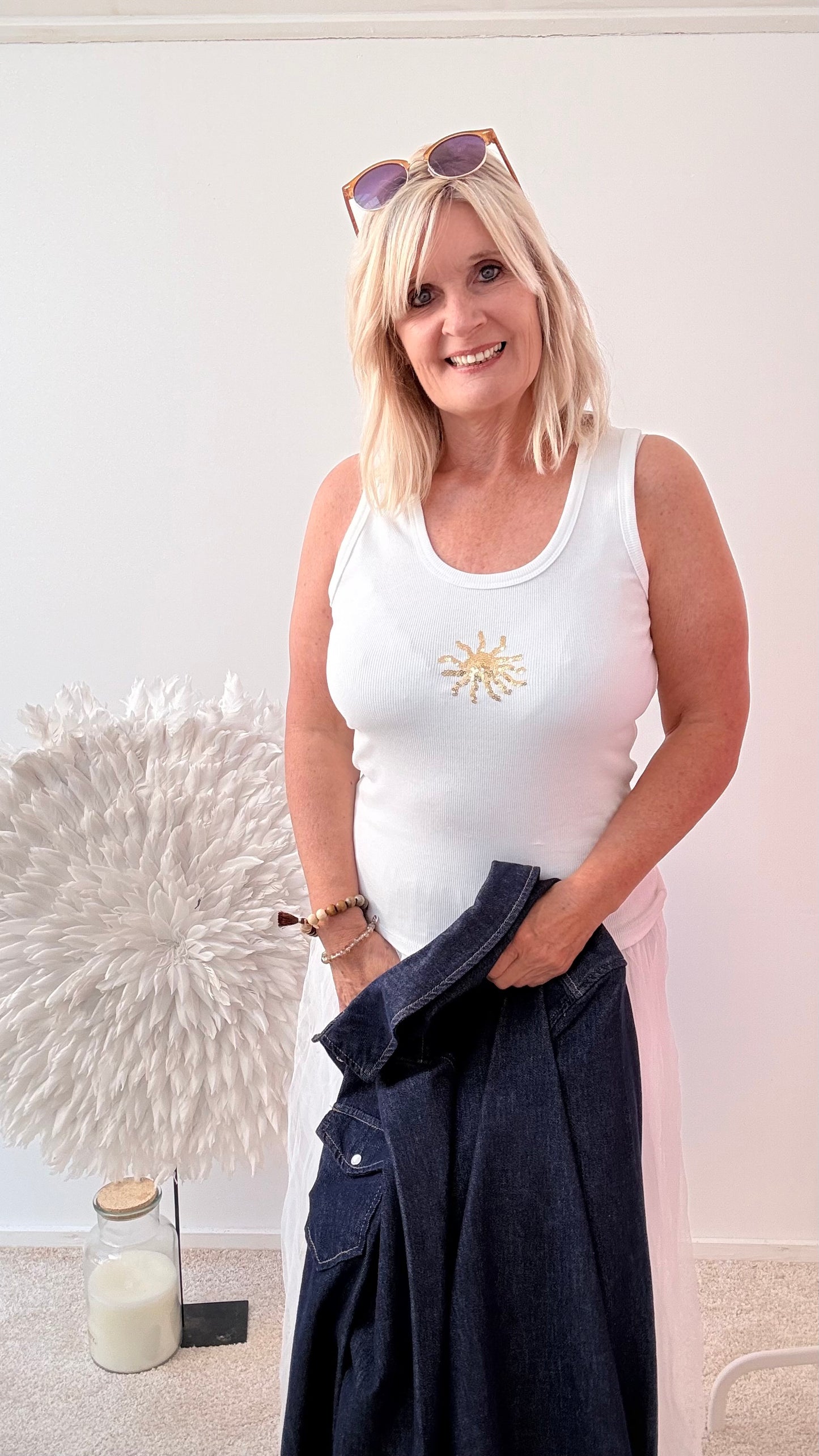 TANK TOP " MIT PAILLETTEN „MOTIV STERN“