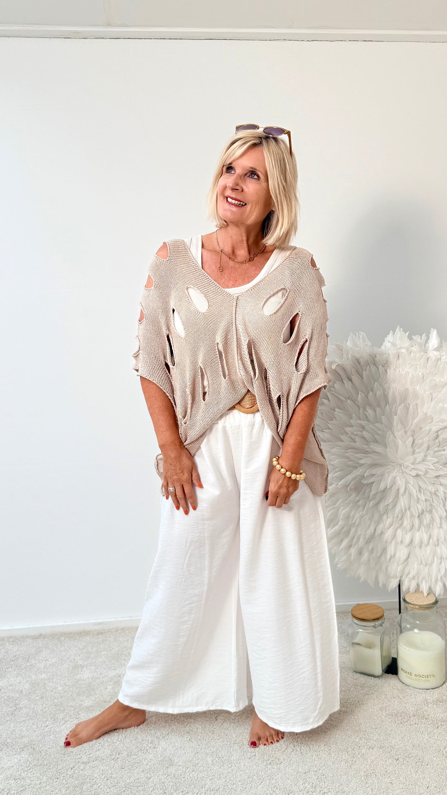 PULLI GELÖCHERT "BEIGE"