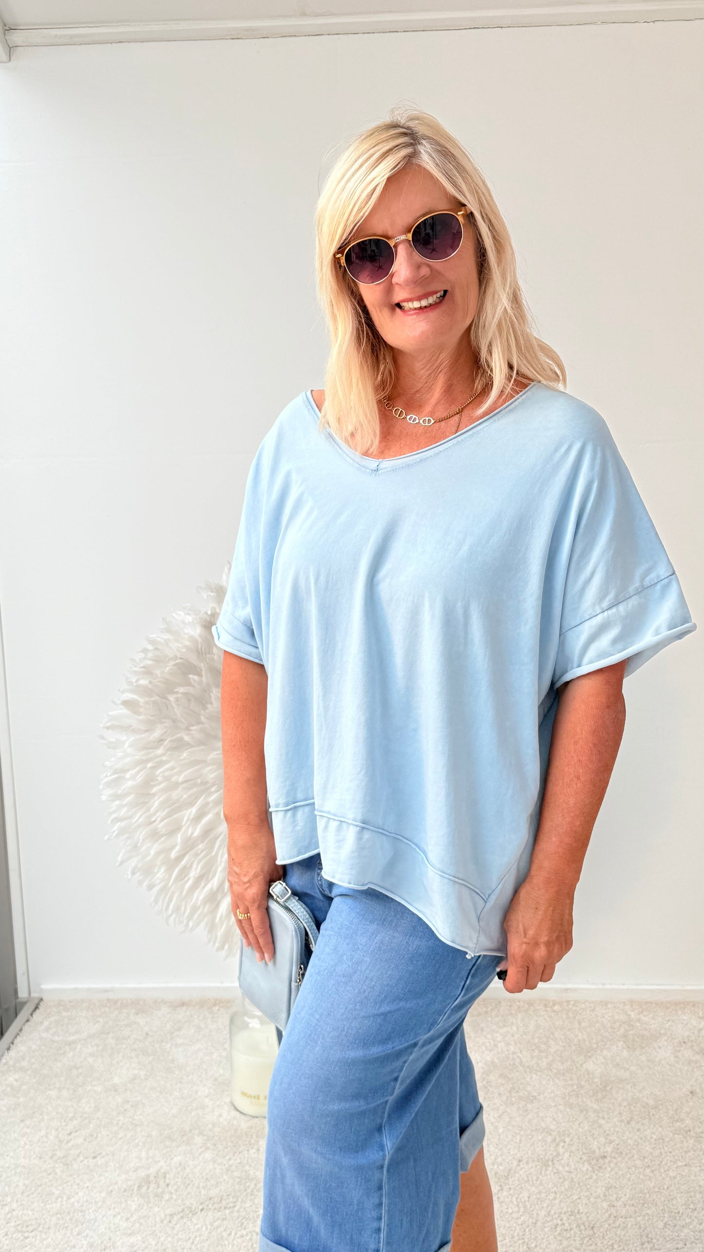 SHIRT "HELL BLAU"