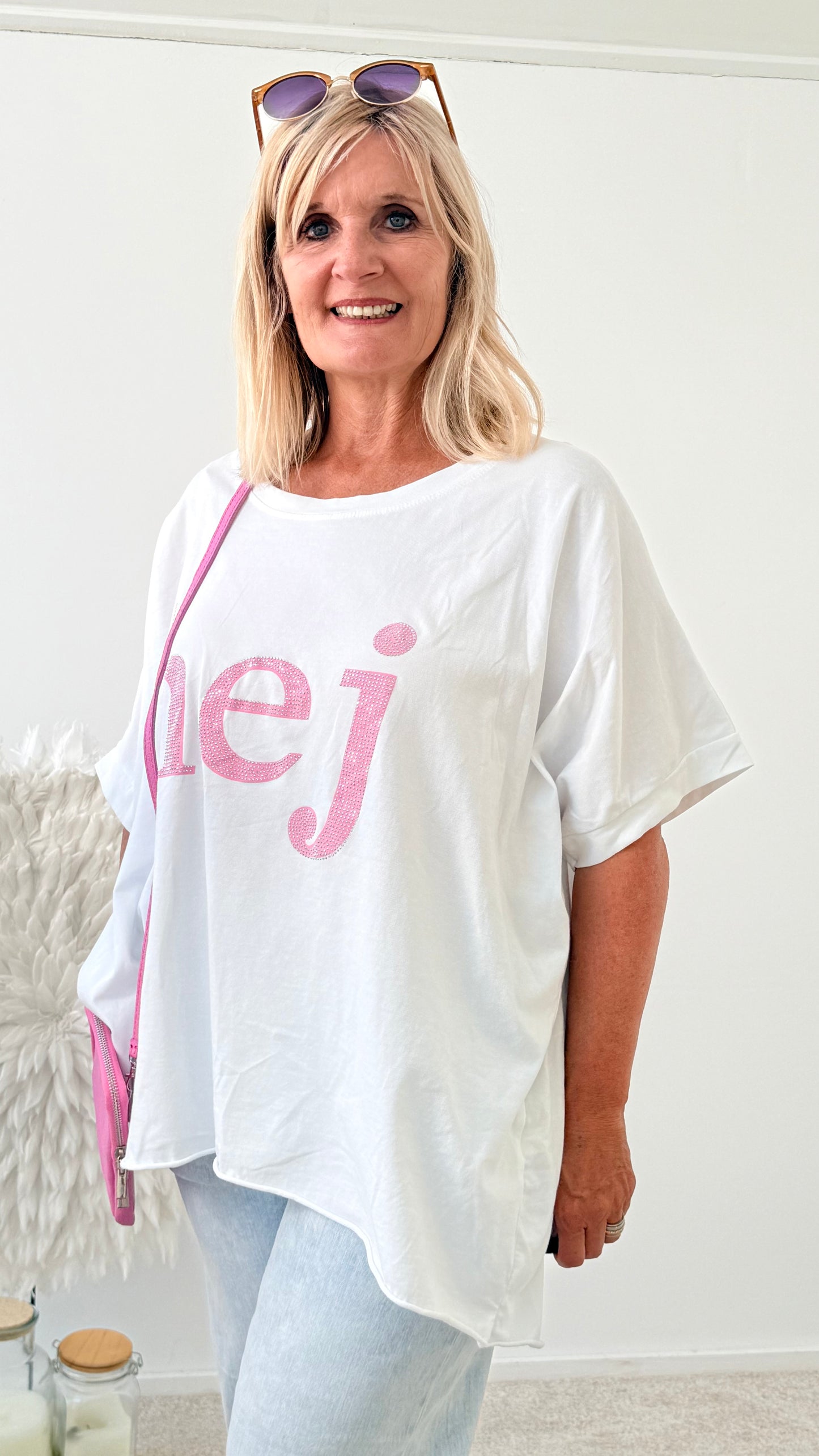 OVERSIZE SHIRT" HEJ" MIT STEINCHEN WEIß
