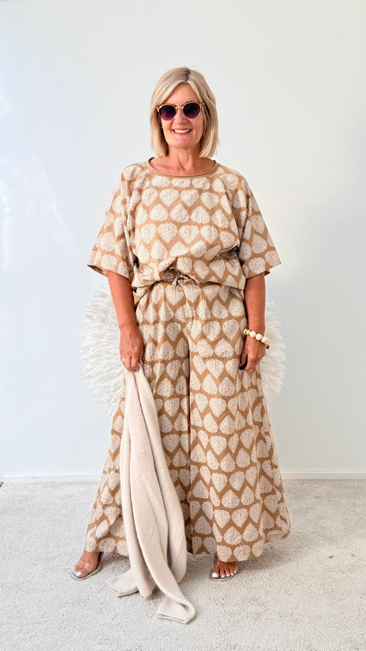 BLUSE " BLÄTTER BEIGE"