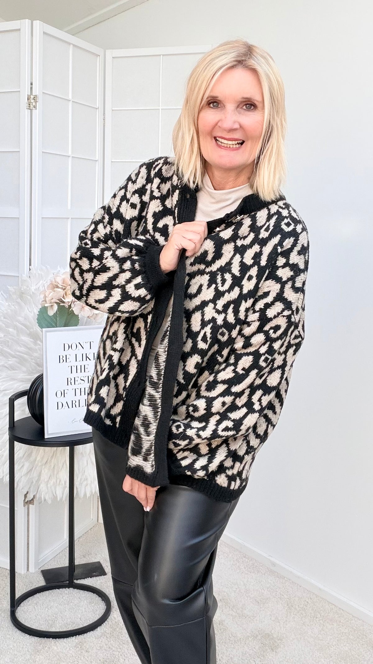CARDIGAN "ALLOVER LEOPRINT
