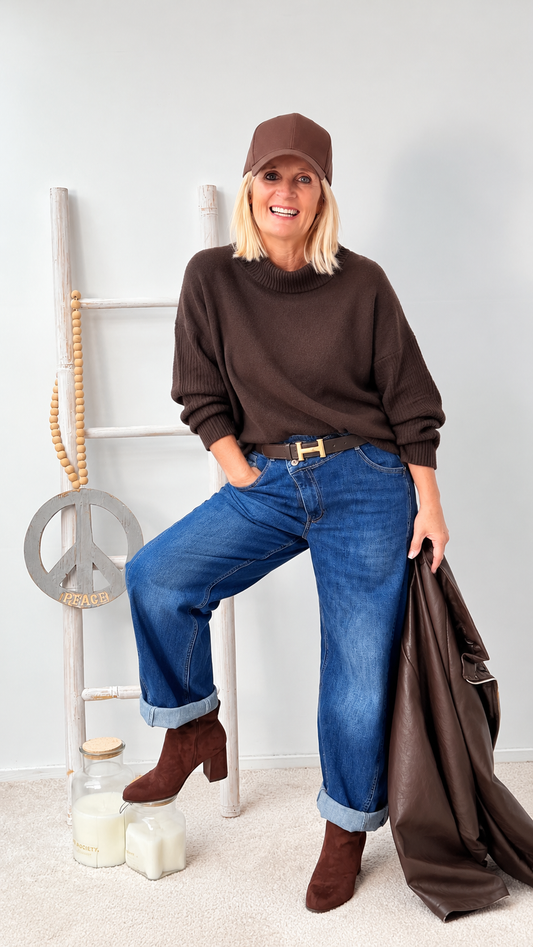STRICKPULLI MIT TURTLENECK " BRAUN"