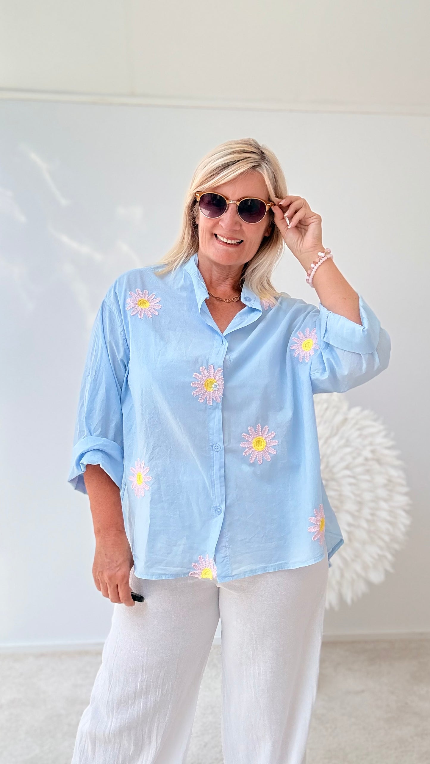 BLUSE " MIT BLÜTEN"BLAU