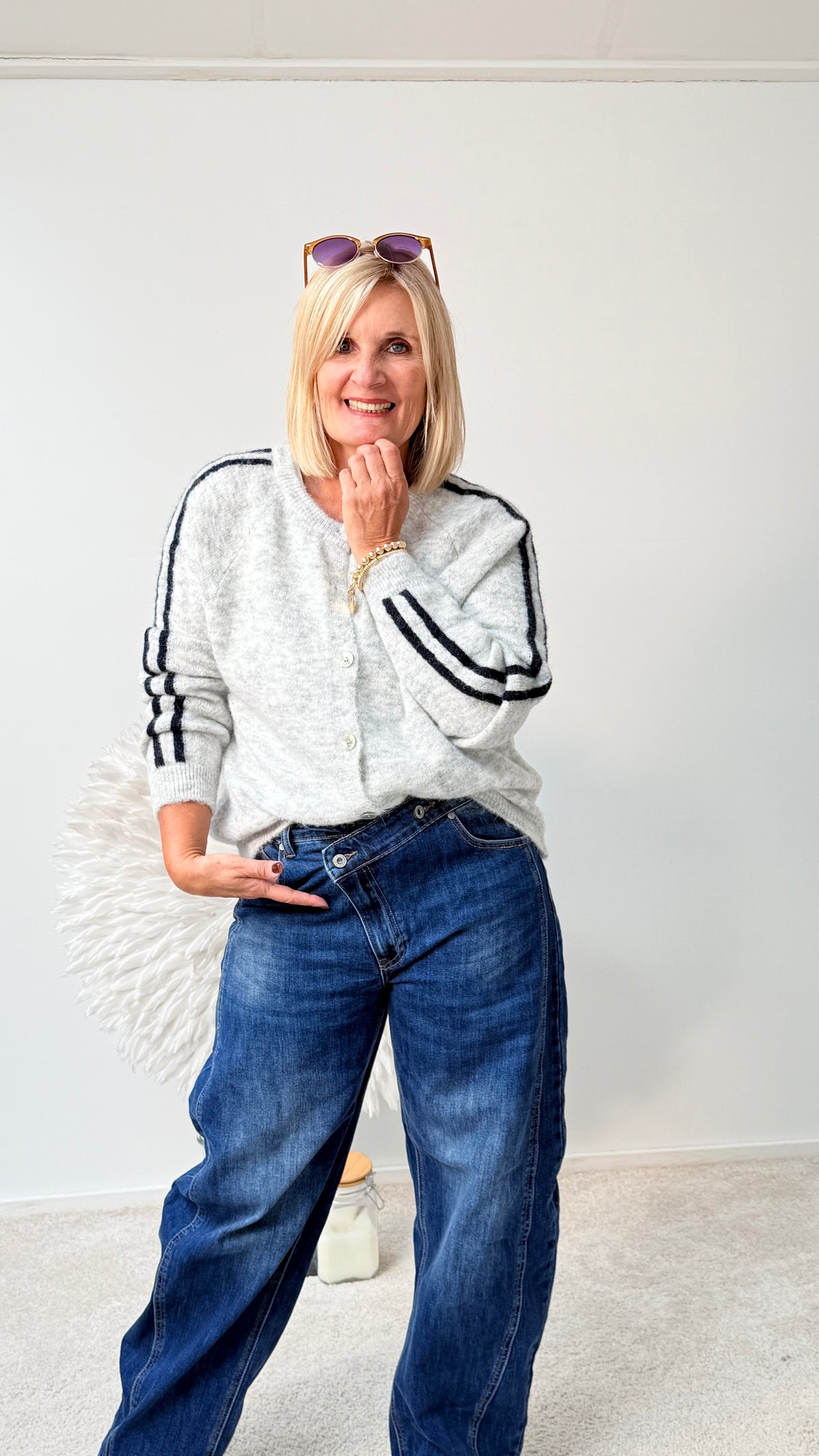 STRICKJACKE MIT STREIFEN "MELANGE"
