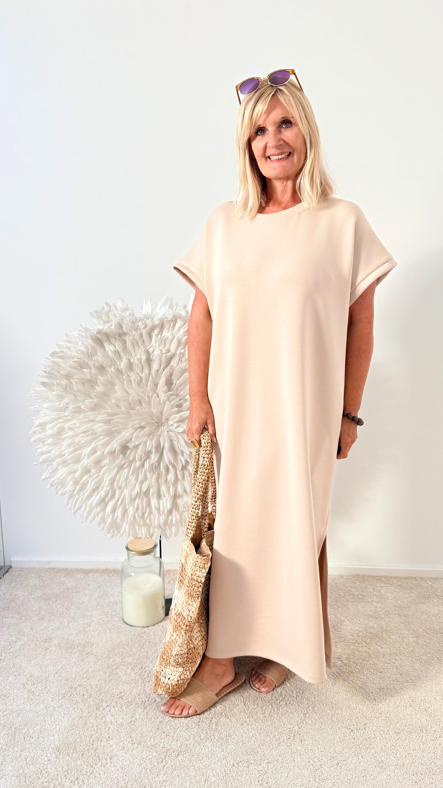 SPORTLICH STYLISCHES KLEID "BEIGE"