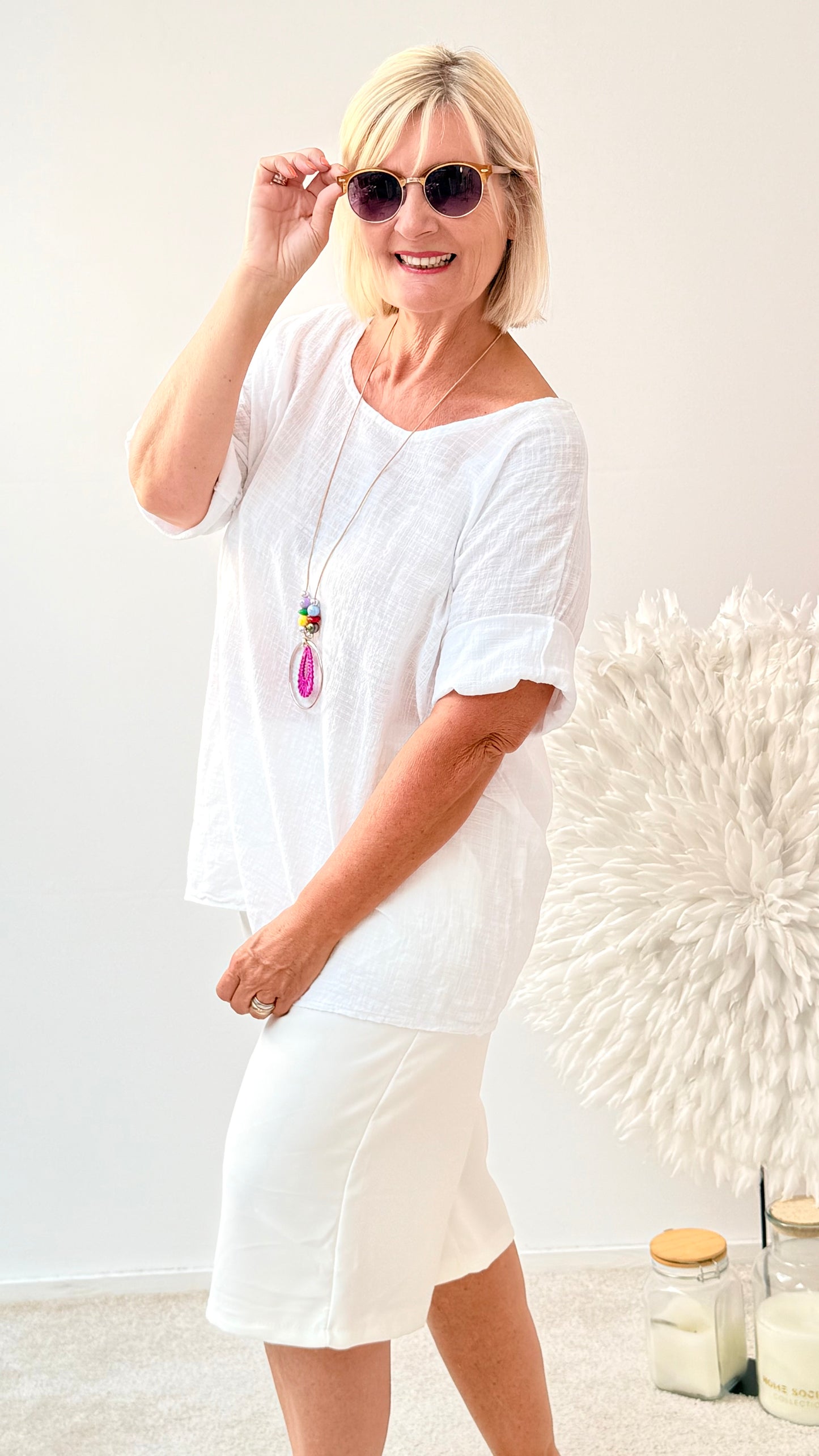 BLUSE MIT KETTE " WEIß“
