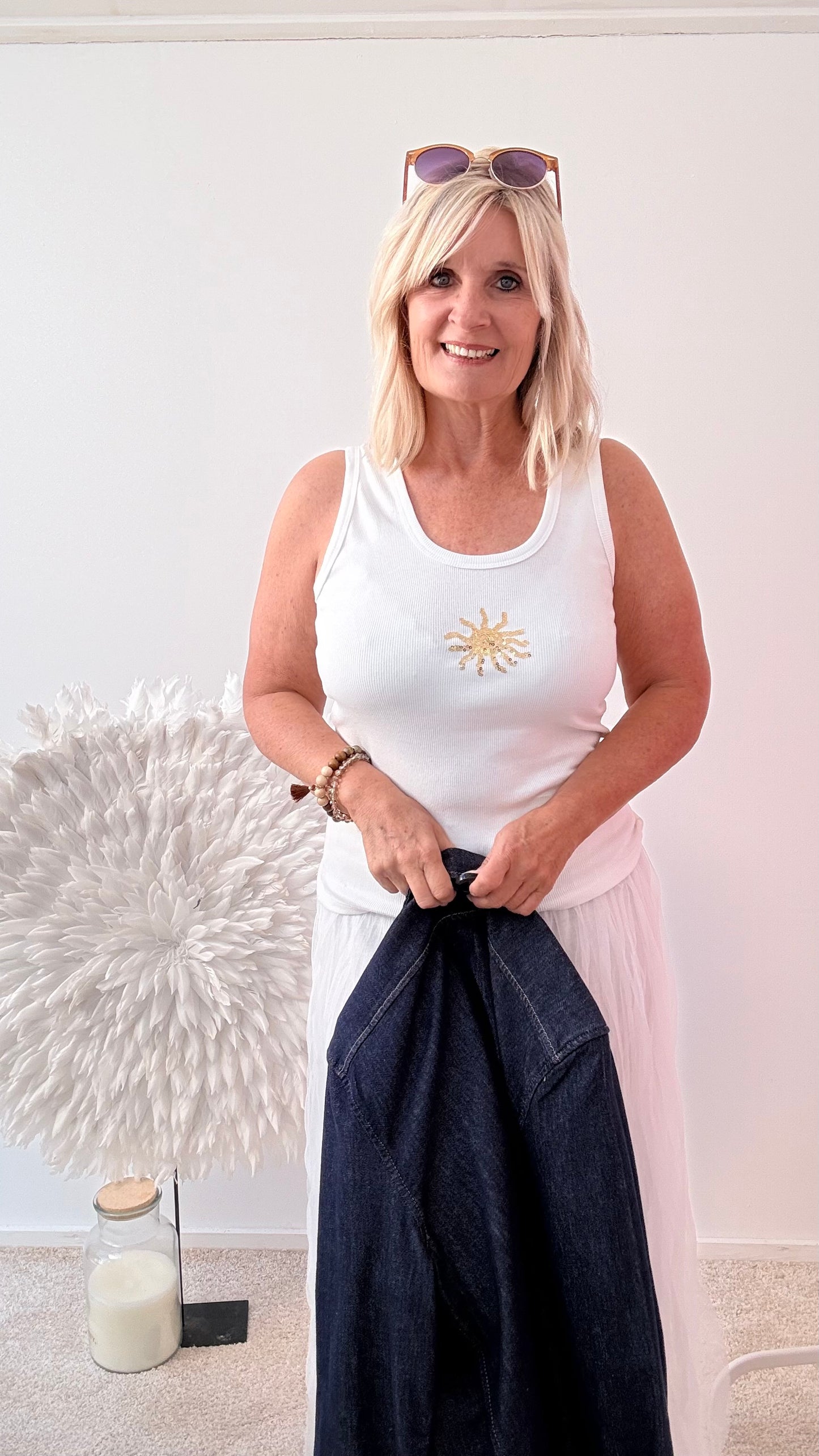 TANK TOP " MIT PAILLETTEN „MOTIV STERN“