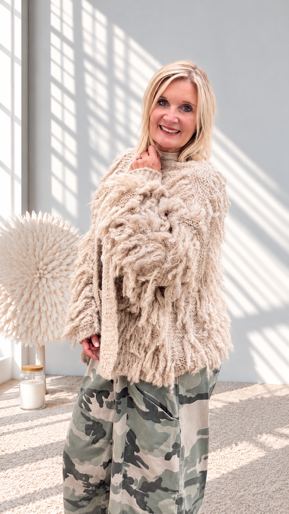 STRICKJACKE IM SCHLINGENSTRICK