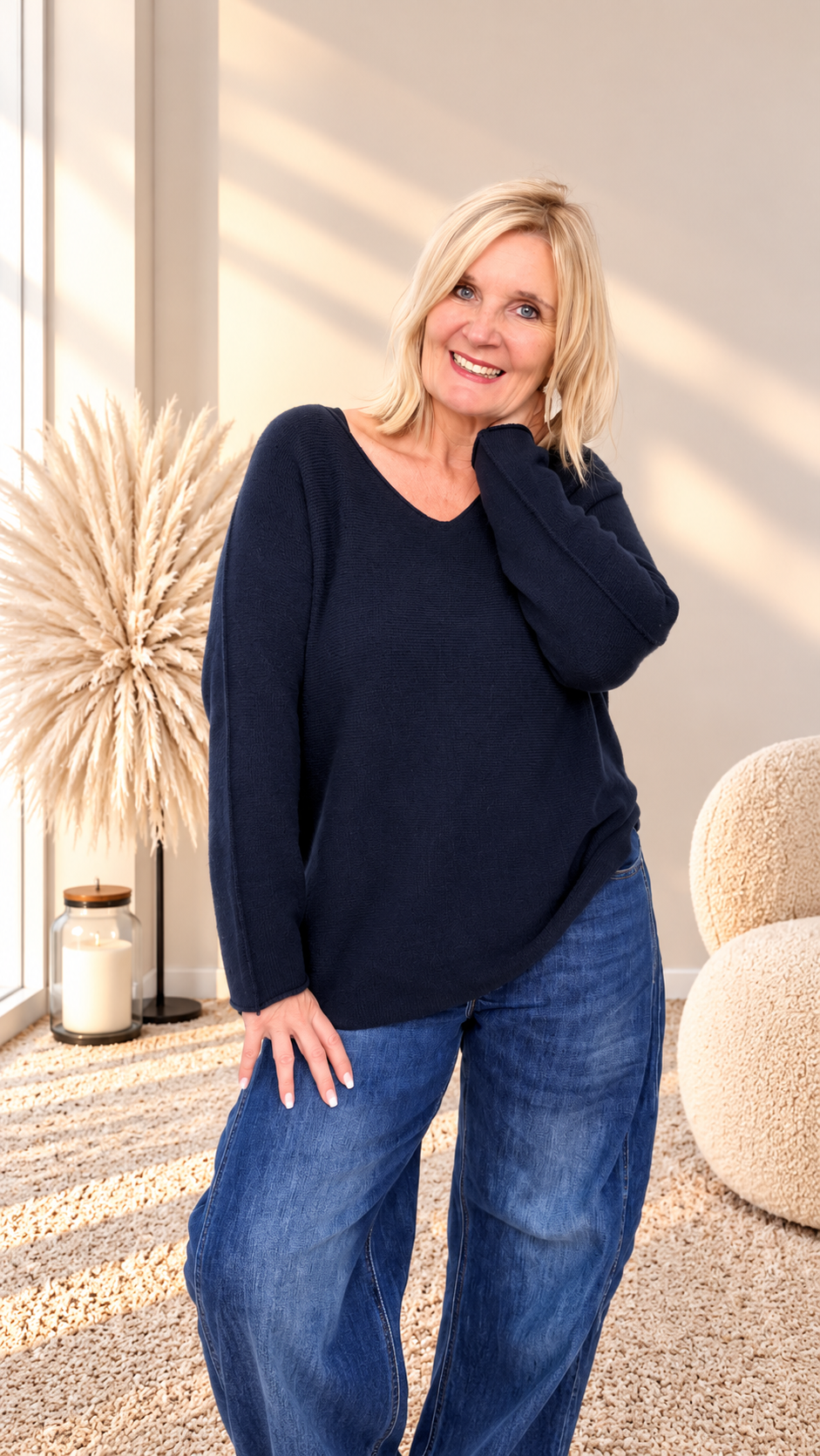 BASIC PULLI MIT V-AUSSCHNITT " DUNKEL BLAU"