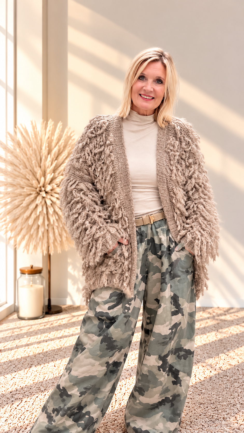 STRICKJACKE IM SCHLINGENSTRICK "TAUPE"