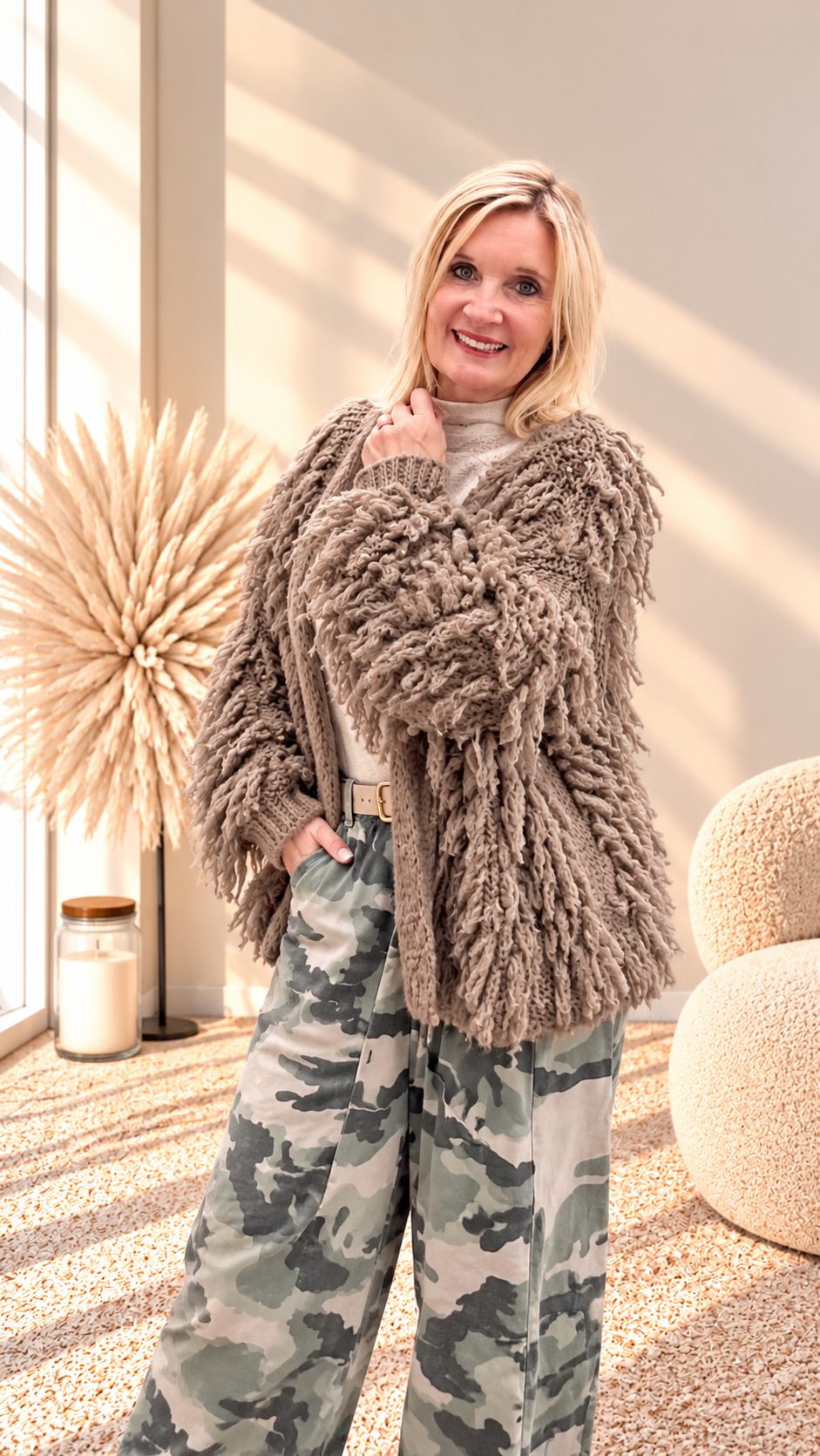 STRICKJACKE IM SCHLINGENSTRICK "TAUPE"