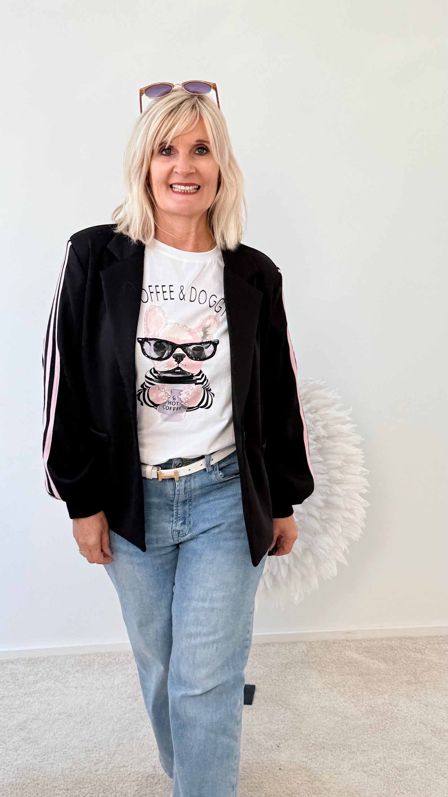 BLAZER MIT STREIFEN "SCCHWARZ"