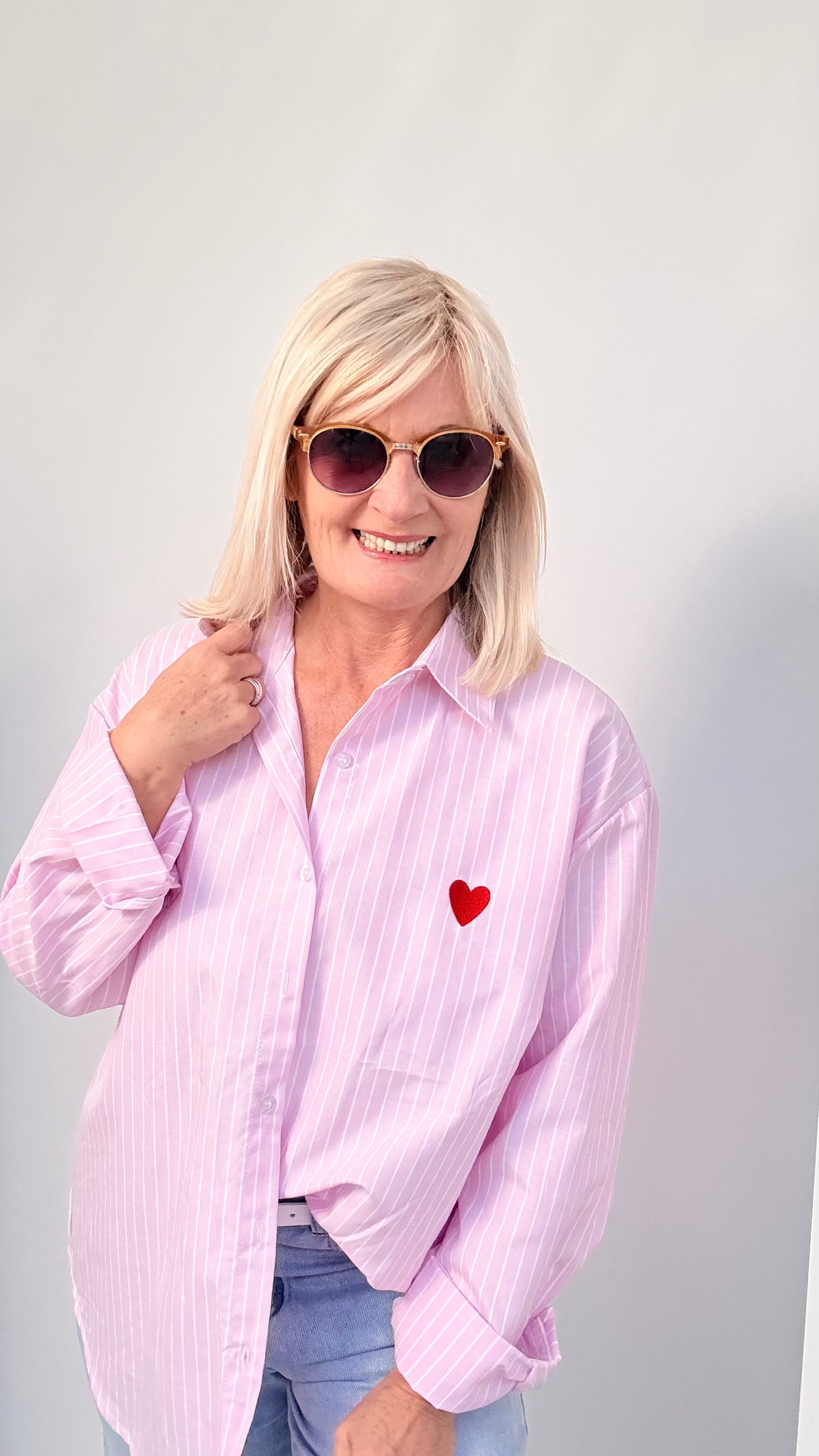 BLUSE MIT HERZ "ROSA"