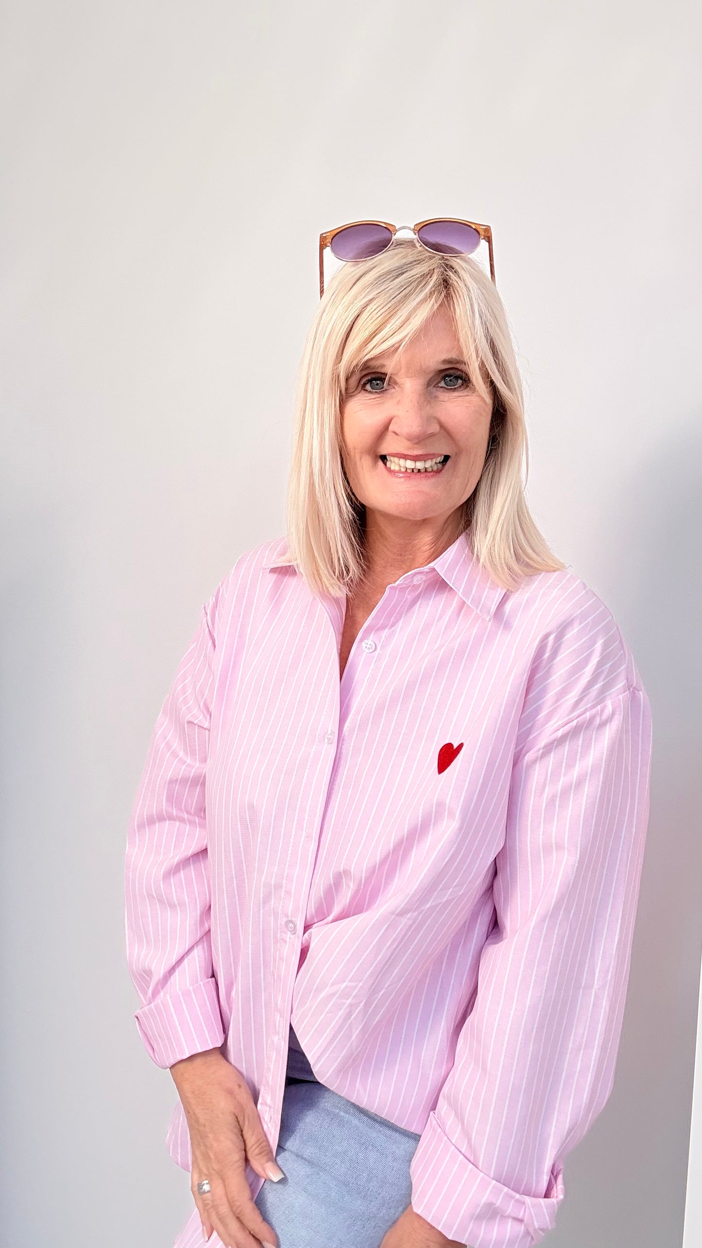 BLUSE MIT HERZ "ROSA"