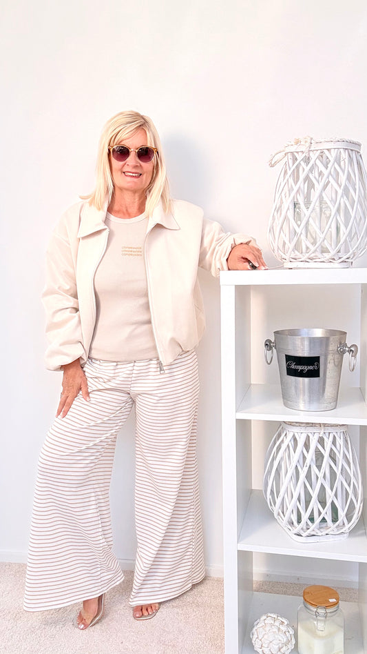 HOSE "GESTREIFT" BEIGE